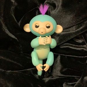 Monkey fingerling! Brand new.